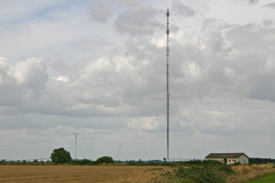 photo big antenna and AMB